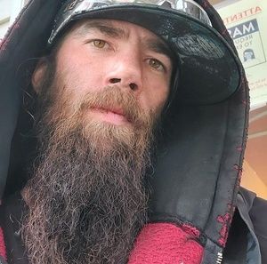 Meet your Posher, Cory